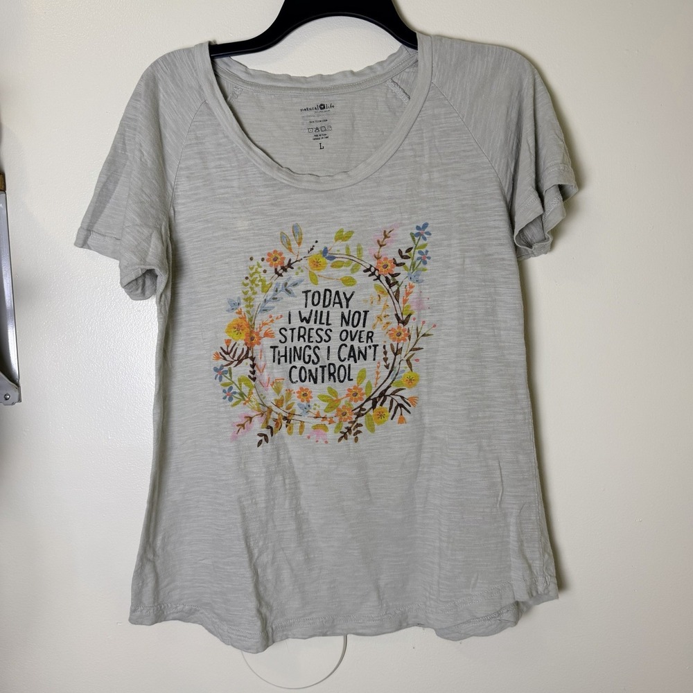 Natural Life Graphic tee boho beach coastal bohemian Large